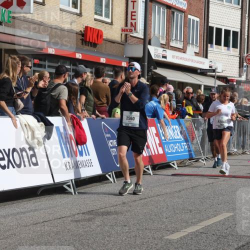 15.09.2024 - PSD Bank Halbmarathon Michael Strokosch http://msf.ph/oto/7066728 15.09.2024 12:00:31 Ziel 1338, 1788, 1852, 1914, 1951, 1960, 2047, 2048, 2357, 2560, 2570, 2842, 3028, 3146, 3316 meine-sportfotos.de