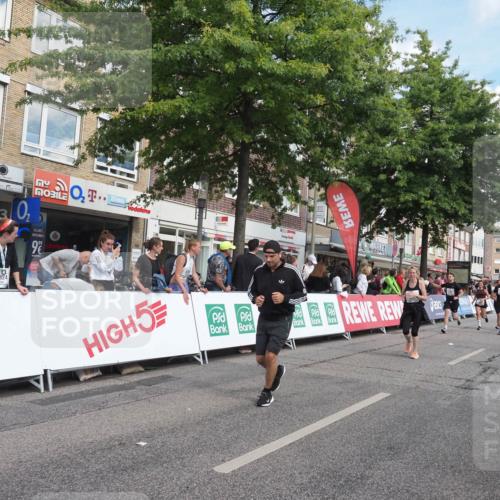 15.09.2024 - PSD Bank Halbmarathon Miley Keyser http://msf.ph/oto/7066744 15.09.2024 12:17:55 Ziel 1515, 2169, 2298, 2424, 2549, 2702, 2762, 2916, 2971, 2991, 3010, 3084, 3155, 3260, 3382, 3498 meine-sportfotos.de