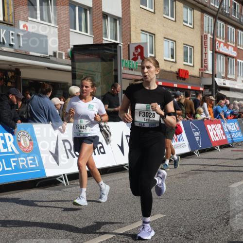 15.09.2024 - PSD Bank Halbmarathon Michael Strokosch http://msf.ph/oto/7066751 15.09.2024 12:00:34 Ziel 1338, 1788, 1852, 1914, 1951, 2047, 2048, 2293, 2560, 2570, 2842, 3028, 3146, 3316 meine-sportfotos.de