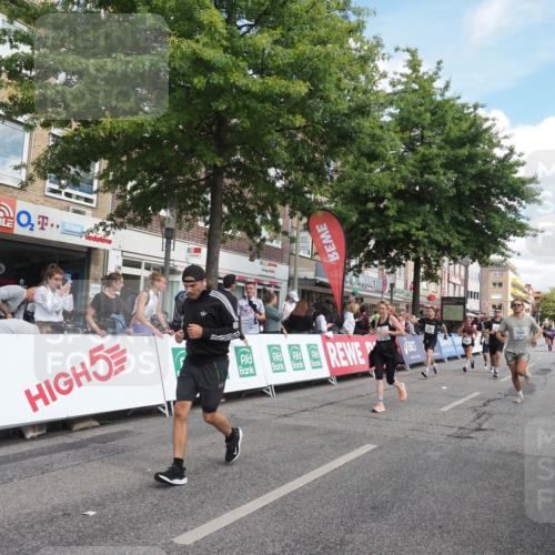 15.09.2024 - PSD Bank Halbmarathon Miley Keyser http://msf.ph/oto/7066752 15.09.2024 12:17:55 Ziel 1515, 2169, 2298, 2424, 2549, 2702, 2762, 2916, 2971, 2991, 3010, 3084, 3155, 3260, 3382, 3498 meine-sportfotos.de