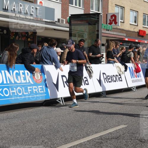15.09.2024 - PSD Bank Halbmarathon Michael Strokosch http://msf.ph/oto/7066758 15.09.2024 12:00:35 Ziel 1338, 1788, 1852, 1914, 1951, 2047, 2048, 2293, 2560, 2842, 3028, 3088, 3146, 3316 meine-sportfotos.de
