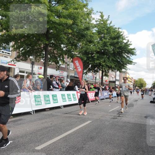 15.09.2024 - PSD Bank Halbmarathon Miley Keyser http://msf.ph/oto/7066761 15.09.2024 12:17:55 Ziel 1515, 2169, 2298, 2424, 2549, 2702, 2762, 2916, 2971, 2991, 3010, 3084, 3155, 3260, 3382, 3498 meine-sportfotos.de