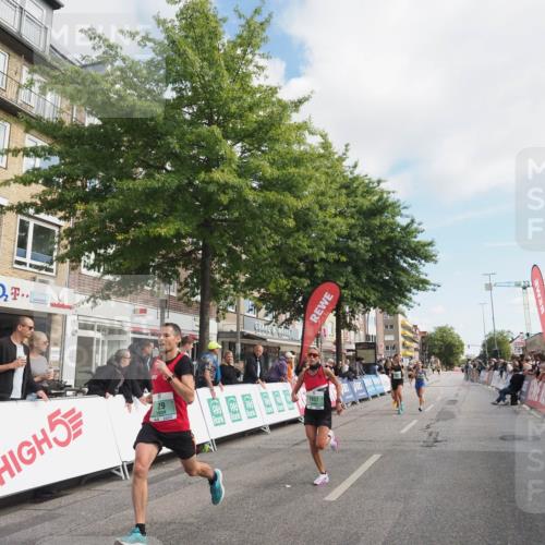 15.09.2024 - PSD Bank Halbmarathon Miley Keyser http://msf.ph/oto/7066780 15.09.2024 11:17:16 Ziel 416, 575, 591, 601, 607, 629, 847, 857, 1005 meine-sportfotos.de