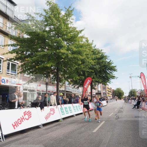15.09.2024 - PSD Bank Halbmarathon Miley Keyser http://msf.ph/oto/7066800 15.09.2024 11:17:17 Ziel 416, 575, 591, 607, 629, 847, 857, 1005 meine-sportfotos.de