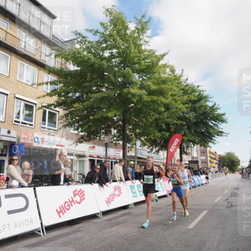 15.09.2024 - PSD Bank Halbmarathon Miley Keyser http://msf.ph/oto/7066818 15.09.2024 11:17:18 Ziel 416, 575, 591, 607, 629, 847, 857, 1005 meine-sportfotos.de
