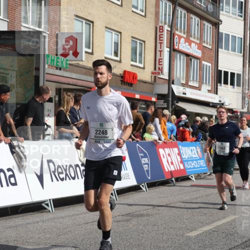 15.09.2024 - PSD Bank Halbmarathon Michael Strokosch http://msf.ph/oto/7066832 15.09.2024 12:00:48 Ziel 1362, 1492, 1769, 1781, 1782, 1792, 1868, 1880, 2048, 2223, 2248, 2293, 2772, 2813, 2875, 2910, 2928, 2961, 3023, 3088, 3171, 3316 meine-sportfotos.de