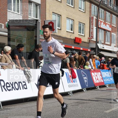 15.09.2024 - PSD Bank Halbmarathon Michael Strokosch http://msf.ph/oto/7066835 15.09.2024 12:00:48 Ziel 1362, 1492, 1769, 1781, 1782, 1792, 1868, 1880, 2048, 2223, 2248, 2293, 2772, 2813, 2875, 2910, 2928, 2961, 3023, 3088, 3171, 3316 meine-sportfotos.de