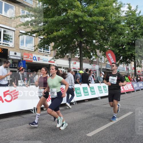 15.09.2024 - PSD Bank Halbmarathon Miley Keyser http://msf.ph/oto/7066856 15.09.2024 12:17:59 Ziel 1515, 1959, 2169, 2298, 2424, 2549, 2702, 2762, 2916, 2971, 2991, 3070, 3084, 3137, 3260, 3382, 3498 meine-sportfotos.de