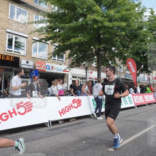 15.09.2024 - PSD Bank Halbmarathon Miley Keyser http://msf.ph/oto/7066873 15.09.2024 12:17:59 Ziel 1515, 1959, 2169, 2298, 2424, 2549, 2702, 2762, 2916, 2971, 2991, 3070, 3084, 3137, 3260, 3382, 3498 meine-sportfotos.de