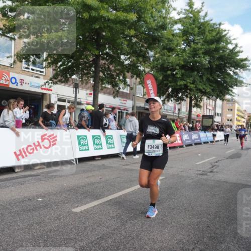 15.09.2024 - PSD Bank Halbmarathon Miley Keyser http://msf.ph/oto/7066908 15.09.2024 12:18:01 Ziel 789, 1959, 2169, 2298, 2424, 2549, 2762, 2916, 2971, 2991, 3070, 3084, 3137, 3260, 3382, 3498 meine-sportfotos.de