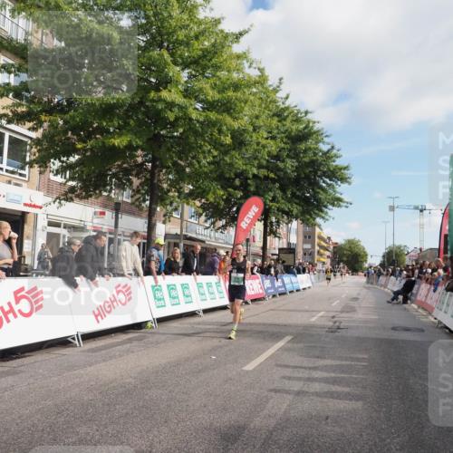 15.09.2024 - PSD Bank Halbmarathon Miley Keyser http://msf.ph/oto/7066911 15.09.2024 11:17:29 Ziel 416, 558, 580, 592, 1005 meine-sportfotos.de