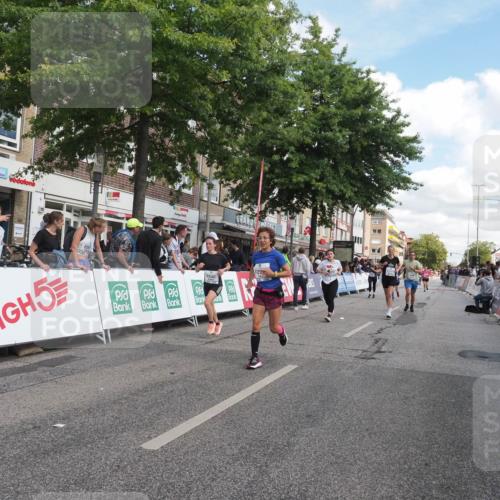 15.09.2024 - PSD Bank Halbmarathon Miley Keyser http://msf.ph/oto/7066935 15.09.2024 12:18:05 Ziel 789, 1959, 2169, 2298, 2424, 2762, 2916, 2971, 2991, 3070, 3084, 3137, 3208, 3382, 3498 meine-sportfotos.de