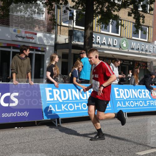 15.09.2024 - PSD Bank Halbmarathon Michael Strokosch http://msf.ph/oto/7066940 15.09.2024 12:01:03 Ziel 1492, 1631, 1732, 1755, 1769, 1782, 1792, 1868, 1880, 1899, 1969, 2223, 2236, 2237, 2682, 2710, 2772, 2824, 2875, 2952, 2953, 2961, 2964, 3023 meine-sportfotos.de