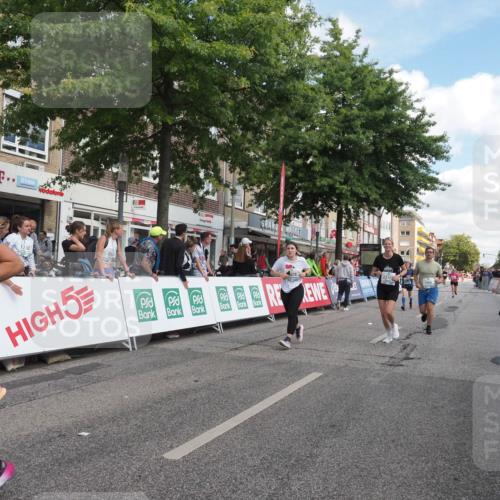 15.09.2024 - PSD Bank Halbmarathon Miley Keyser http://msf.ph/oto/7066952 15.09.2024 12:18:06 Ziel 789, 1959, 2169, 2298, 2762, 2916, 2971, 2991, 3070, 3074, 3084, 3137, 3208, 3382, 3498 meine-sportfotos.de