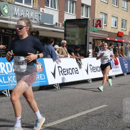 15.09.2024 - PSD Bank Halbmarathon Michael Strokosch http://msf.ph/oto/7066956 15.09.2024 12:01:06 Ziel 1631, 1732, 1755, 1880, 1899, 1969, 2236, 2237, 2682, 2710, 2772, 2805, 2824, 2952, 2953, 2964, 3023, 3190 meine-sportfotos.de