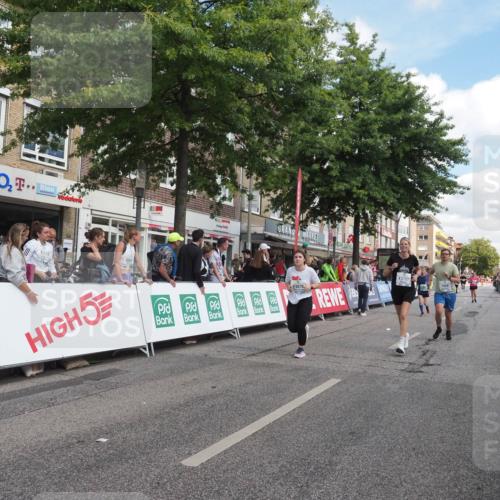 15.09.2024 - PSD Bank Halbmarathon Miley Keyser http://msf.ph/oto/7066957 15.09.2024 12:18:06 Ziel 789, 1959, 2169, 2298, 2762, 2916, 2971, 2991, 3070, 3074, 3084, 3137, 3208, 3382, 3498 meine-sportfotos.de