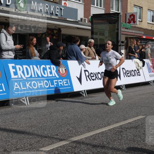 15.09.2024 - PSD Bank Halbmarathon Michael Strokosch http://msf.ph/oto/7066960 15.09.2024 12:01:06 Ziel 1631, 1732, 1755, 1880, 1899, 1969, 2236, 2237, 2682, 2710, 2772, 2805, 2824, 2952, 2953, 2964, 3023, 3190 meine-sportfotos.de
