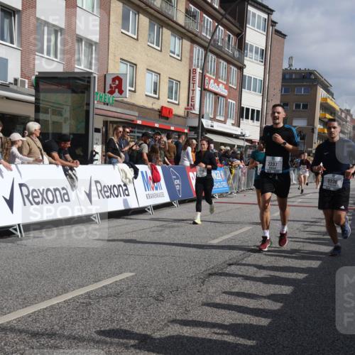 15.09.2024 - PSD Bank Halbmarathon Michael Strokosch http://msf.ph/oto/7066969 15.09.2024 12:01:07 Ziel 1631, 1732, 1755, 1899, 1969, 1971, 2236, 2237, 2682, 2710, 2772, 2805, 2824, 2952, 2953, 2964, 3023, 3176, 3190 meine-sportfotos.de