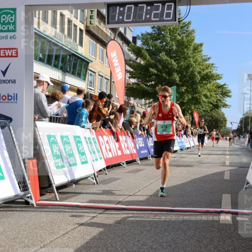 15.09.2024 - PSD Bank Halbmarathon Strokosch-Dieckow http://msf.ph/oto/7066989 15.09.2024 11:08:19 Ziel 403, 408, 479, 483, 491 meine-sportfotos.de