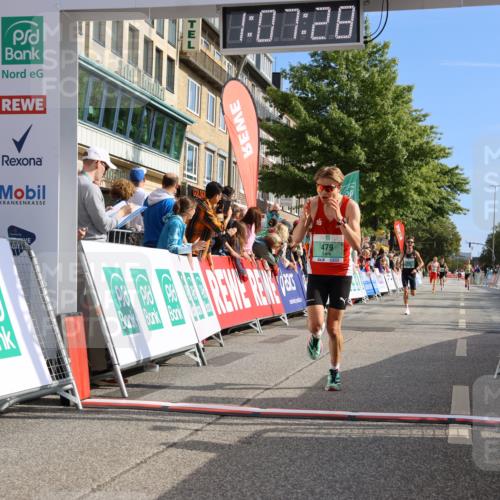 15.09.2024 - PSD Bank Halbmarathon Strokosch-Dieckow http://msf.ph/oto/7067006 15.09.2024 11:08:19 Ziel 403, 408, 479, 483, 491 meine-sportfotos.de