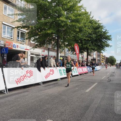 15.09.2024 - PSD Bank Halbmarathon Miley Keyser http://msf.ph/oto/7067008 15.09.2024 11:17:40 Ziel 558, 580, 592, 636, 2466 meine-sportfotos.de