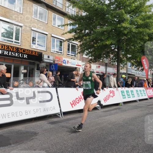 15.09.2024 - PSD Bank Halbmarathon Miley Keyser http://msf.ph/oto/7067020 15.09.2024 11:17:41 Ziel 558, 580, 592, 636, 2466 meine-sportfotos.de