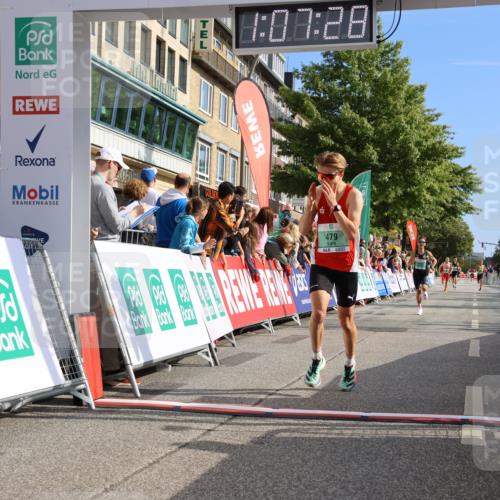15.09.2024 - PSD Bank Halbmarathon Strokosch-Dieckow http://msf.ph/oto/7067021 15.09.2024 11:08:19 Ziel 403, 408, 479, 483, 491 meine-sportfotos.de