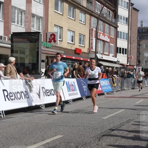 15.09.2024 - PSD Bank Halbmarathon Michael Strokosch http://msf.ph/oto/7067029 15.09.2024 12:01:16 Ziel 1631, 1695, 1710, 1804, 1971, 2236, 2237, 2506, 2682, 2710, 2805, 2843, 2952, 2964, 3176, 3190 meine-sportfotos.de