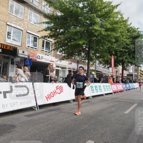 15.09.2024 - PSD Bank Halbmarathon Miley Keyser http://msf.ph/oto/7067038 15.09.2024 11:17:42 Ziel 558, 580, 592, 636, 2466 meine-sportfotos.de