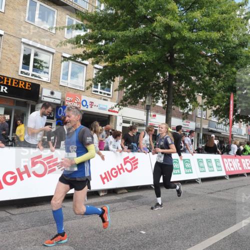 15.09.2024 - PSD Bank Halbmarathon Miley Keyser http://msf.ph/oto/7067053 15.09.2024 12:18:11 Ziel 789, 1959, 2085, 2916, 2991, 3048, 3070, 3074, 3095, 3137, 3208, 3382, 3498 meine-sportfotos.de