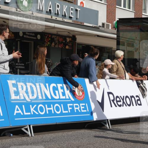 15.09.2024 - PSD Bank Halbmarathon Michael Strokosch http://msf.ph/oto/7067073 15.09.2024 12:01:22 Ziel 1523, 1631, 1695, 1710, 1804, 1809, 1823, 1971, 2010, 2279, 2329, 2506, 2805, 2843, 3176, 3190, 3195 meine-sportfotos.de