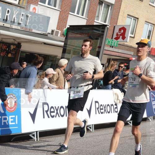 15.09.2024 - PSD Bank Halbmarathon Michael Strokosch http://msf.ph/oto/7067075 15.09.2024 12:01:22 Ziel 1523, 1631, 1695, 1710, 1804, 1809, 1823, 1971, 2010, 2279, 2329, 2506, 2805, 2843, 3176, 3190, 3195 meine-sportfotos.de