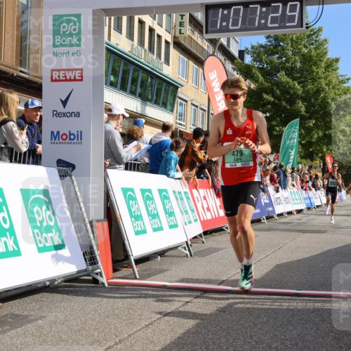 15.09.2024 - PSD Bank Halbmarathon Strokosch-Dieckow http://msf.ph/oto/7067105 15.09.2024 11:08:20 Ziel 403, 408, 474, 479, 483, 491 meine-sportfotos.de
