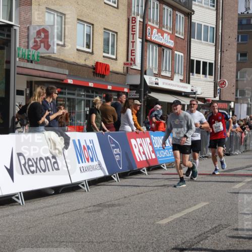 15.09.2024 - PSD Bank Halbmarathon Michael Strokosch http://msf.ph/oto/7067114 15.09.2024 12:01:28 Ziel 1523, 1695, 1710, 1804, 1809, 1823, 2010, 2279, 2329, 2413, 2506, 2843, 3195 meine-sportfotos.de