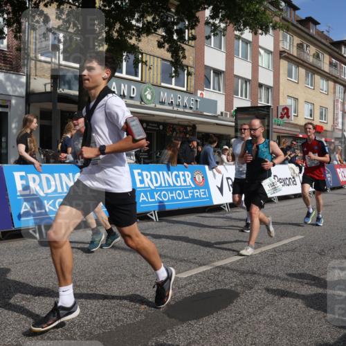 15.09.2024 - PSD Bank Halbmarathon Michael Strokosch http://msf.ph/oto/7067132 15.09.2024 12:01:31 Ziel 1523, 1710, 1804, 1809, 1823, 2010, 2247, 2279, 2329, 2413, 2506, 2896, 2986, 3195 meine-sportfotos.de