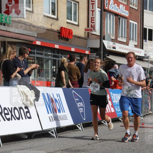 15.09.2024 - PSD Bank Halbmarathon Michael Strokosch http://msf.ph/oto/7067161 15.09.2024 12:01:37 Ziel 1427, 1523, 1663, 1809, 1823, 1879, 2010, 2247, 2279, 2329, 2413, 2882, 2896, 2986, 3195 meine-sportfotos.de