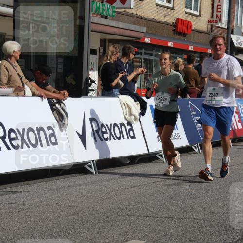 15.09.2024 - PSD Bank Halbmarathon Michael Strokosch http://msf.ph/oto/7067169 15.09.2024 12:01:37 Ziel 1427, 1523, 1663, 1809, 1823, 1879, 2010, 2247, 2279, 2329, 2413, 2882, 2896, 2986, 3195 meine-sportfotos.de