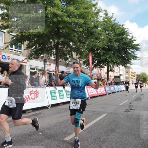 15.09.2024 - PSD Bank Halbmarathon Miley Keyser http://msf.ph/oto/7067171 15.09.2024 12:18:20 Ziel 789, 1959, 2085, 2351, 2450, 3048, 3064, 3070, 3074, 3095, 3208 meine-sportfotos.de