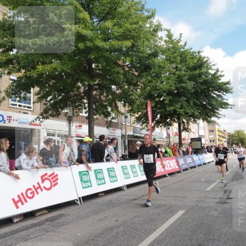 15.09.2024 - PSD Bank Halbmarathon Miley Keyser http://msf.ph/oto/7067189 15.09.2024 12:18:23 Ziel 1713, 2085, 2351, 2450, 3048, 3064, 3074, 3093, 3095, 3208 meine-sportfotos.de