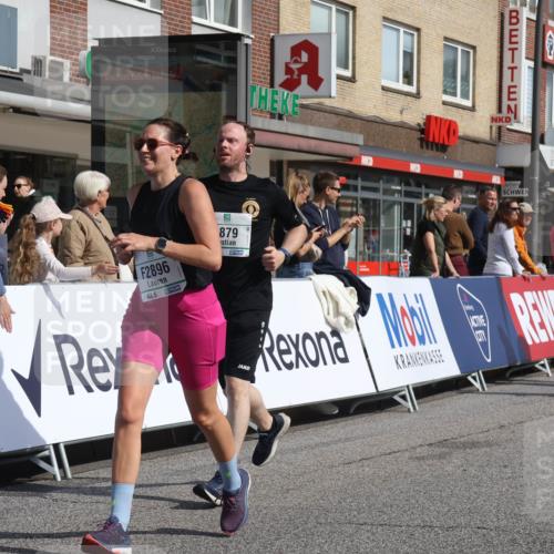15.09.2024 - PSD Bank Halbmarathon Michael Strokosch http://msf.ph/oto/7067195 15.09.2024 12:01:41 Ziel 1427, 1523, 1663, 1809, 1879, 2010, 2247, 2279, 2329, 2413, 2882, 2896, 2986 meine-sportfotos.de