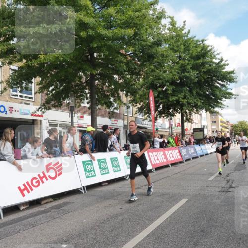 15.09.2024 - PSD Bank Halbmarathon Miley Keyser http://msf.ph/oto/7067198 15.09.2024 12:18:23 Ziel 1713, 2085, 2351, 2450, 3048, 3064, 3074, 3093, 3095, 3208 meine-sportfotos.de