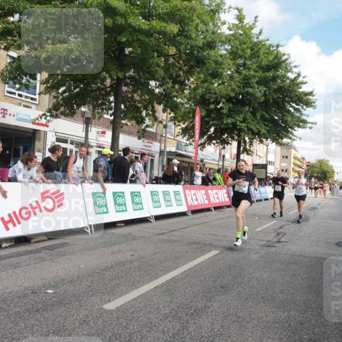 15.09.2024 - PSD Bank Halbmarathon Miley Keyser http://msf.ph/oto/7067232 15.09.2024 12:18:24 Ziel 1713, 2085, 2351, 2450, 3048, 3064, 3074, 3093, 3095, 3208 meine-sportfotos.de
