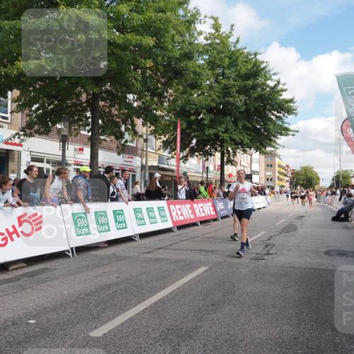 15.09.2024 - PSD Bank Halbmarathon Miley Keyser http://msf.ph/oto/7067270 15.09.2024 12:18:25 Ziel 1713, 2085, 2351, 2450, 3048, 3064, 3074, 3093, 3095, 3141, 3453, 3454 meine-sportfotos.de