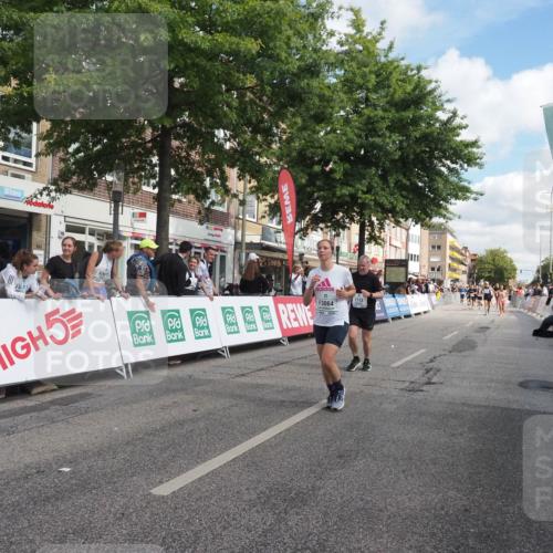 15.09.2024 - PSD Bank Halbmarathon Miley Keyser http://msf.ph/oto/7067279 15.09.2024 12:18:26 Ziel 1713, 2085, 2351, 2450, 3048, 3064, 3074, 3093, 3095, 3141, 3453, 3454 meine-sportfotos.de