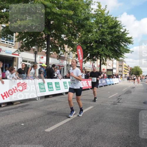 15.09.2024 - PSD Bank Halbmarathon Miley Keyser http://msf.ph/oto/7067291 15.09.2024 12:18:26 Ziel 1713, 2085, 2351, 2450, 3048, 3064, 3074, 3093, 3095, 3141, 3453, 3454 meine-sportfotos.de