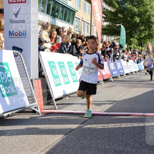 15.09.2024 - PSD Bank Halbmarathon Strokosch-Dieckow http://msf.ph/oto/7067294 15.09.2024 10:27:13 Ziel 18, 42, 69, 75, 82, 167, 270, 284, 294 meine-sportfotos.de