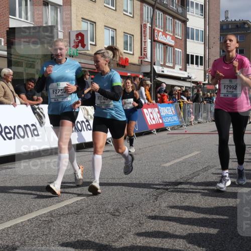 15.09.2024 - PSD Bank Halbmarathon Michael Strokosch http://msf.ph/oto/7067301 15.09.2024 12:01:58 Ziel 1286, 1529, 1779, 2012, 2159, 2736, 2740, 2792, 2909, 2927, 2990, 2992, 3212, 3484 meine-sportfotos.de