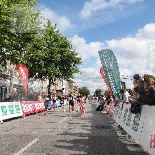 15.09.2024 - PSD Bank Halbmarathon Miley Keyser http://msf.ph/oto/7067341 15.09.2024 12:18:33 Ziel 1713, 1853, 2085, 2154, 2266, 2351, 2450, 3048, 3064, 3093, 3136, 3141, 3453, 3454, 3472, 3533 meine-sportfotos.de