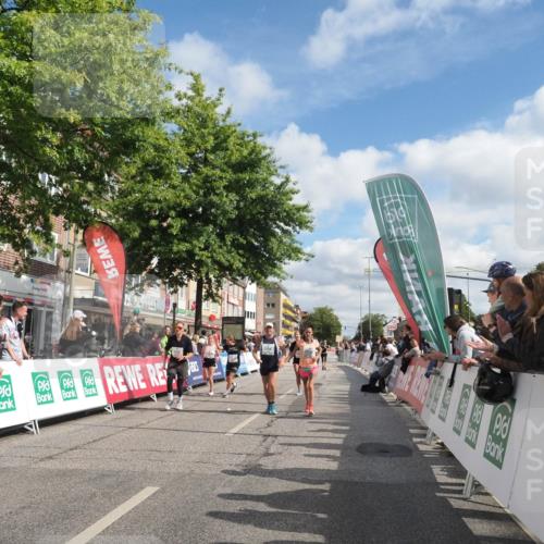 15.09.2024 - PSD Bank Halbmarathon Miley Keyser http://msf.ph/oto/7067346 15.09.2024 12:18:33 Ziel 1713, 1853, 2085, 2154, 2266, 2351, 2450, 3048, 3064, 3093, 3136, 3141, 3453, 3454, 3472, 3533 meine-sportfotos.de