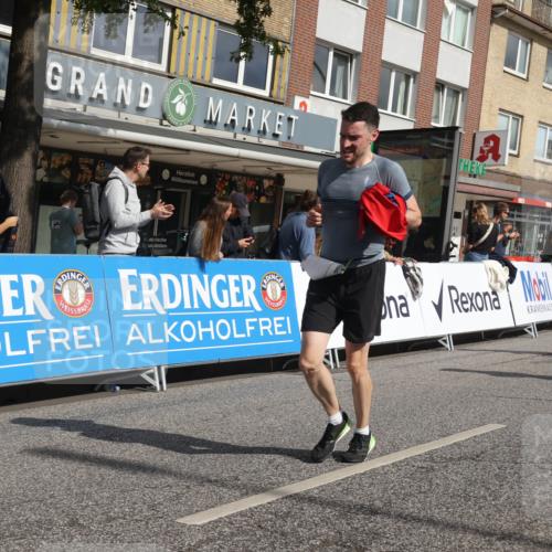 15.09.2024 - PSD Bank Halbmarathon Michael Strokosch http://msf.ph/oto/7067347 15.09.2024 12:02:05 Ziel 1286, 1779, 1826, 1906, 1963, 2012, 2069, 2159, 2736, 2740, 2792, 2909, 2927, 2992, 3212, 3484 meine-sportfotos.de